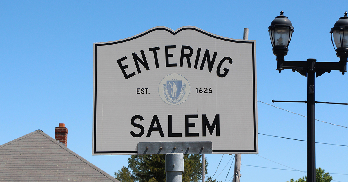 Entering-Salem-sign